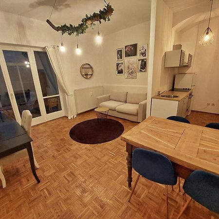 Apartamento Wohnen Im Gruenen Graz Exterior foto