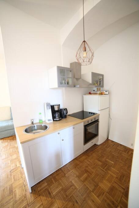 Apartamento Wohnen Im Gruenen Graz Exterior foto